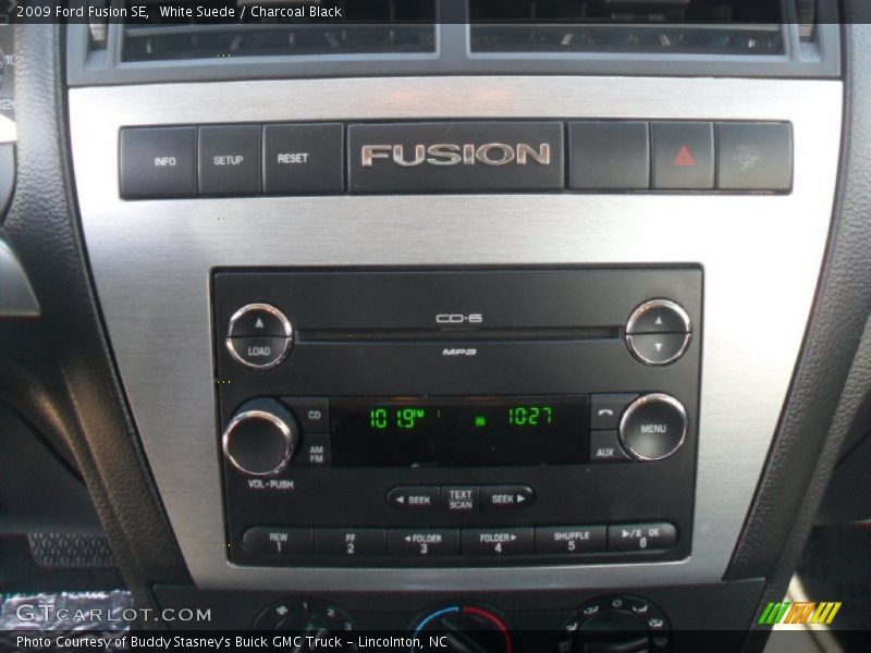 White Suede / Charcoal Black 2009 Ford Fusion SE
