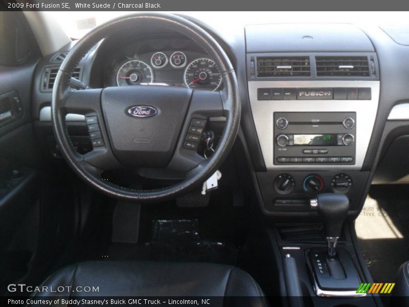 White Suede / Charcoal Black 2009 Ford Fusion SE
