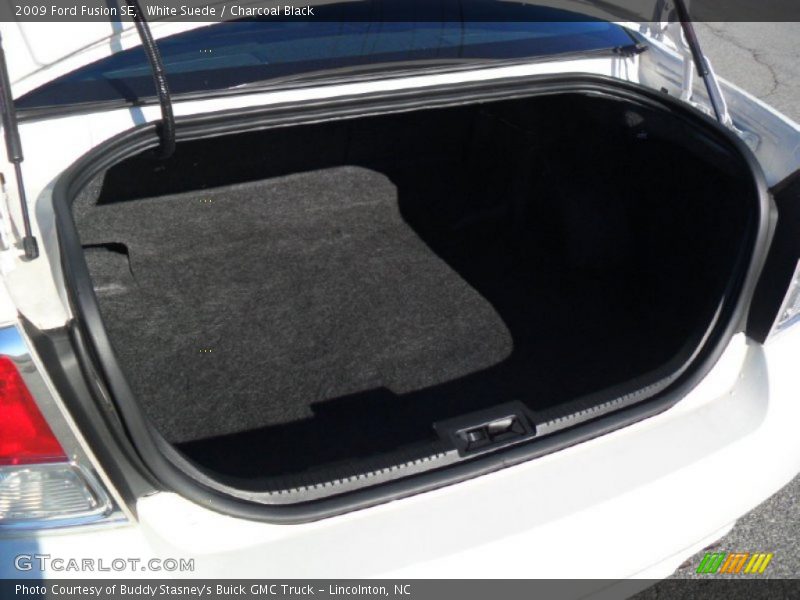 White Suede / Charcoal Black 2009 Ford Fusion SE