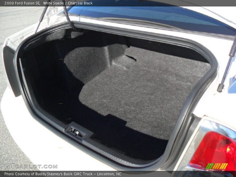 White Suede / Charcoal Black 2009 Ford Fusion SE