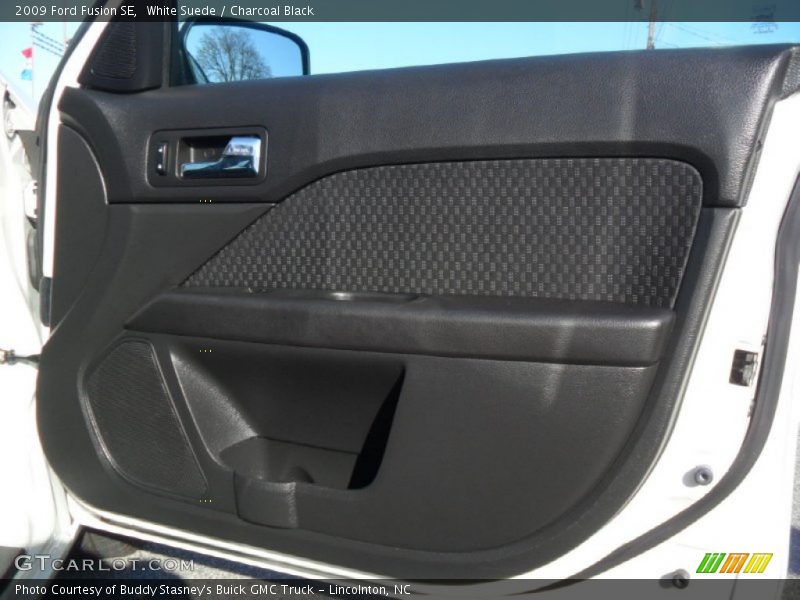 White Suede / Charcoal Black 2009 Ford Fusion SE
