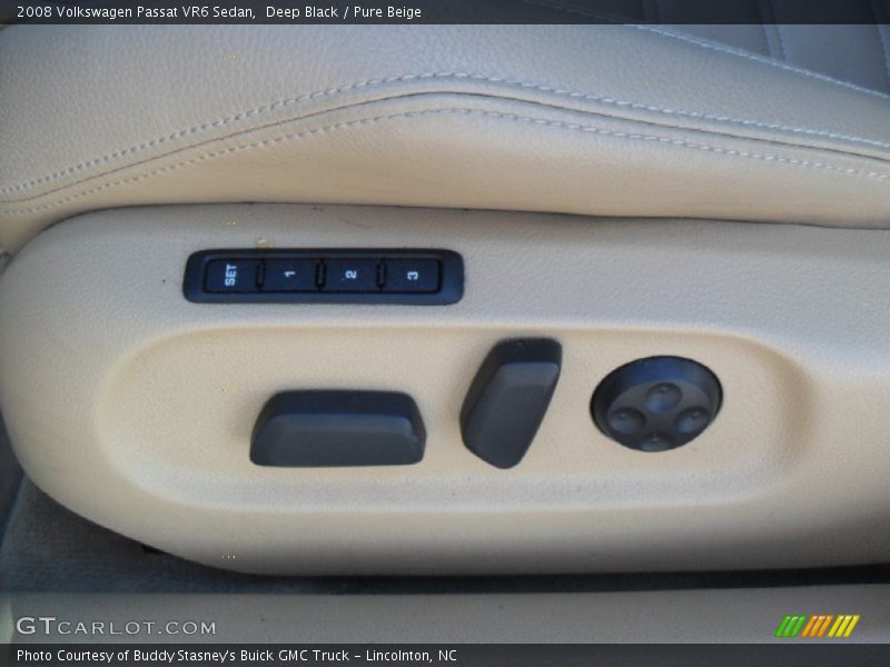 Deep Black / Pure Beige 2008 Volkswagen Passat VR6 Sedan