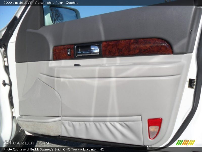 Vibrant White / Light Graphite 2000 Lincoln LS V6
