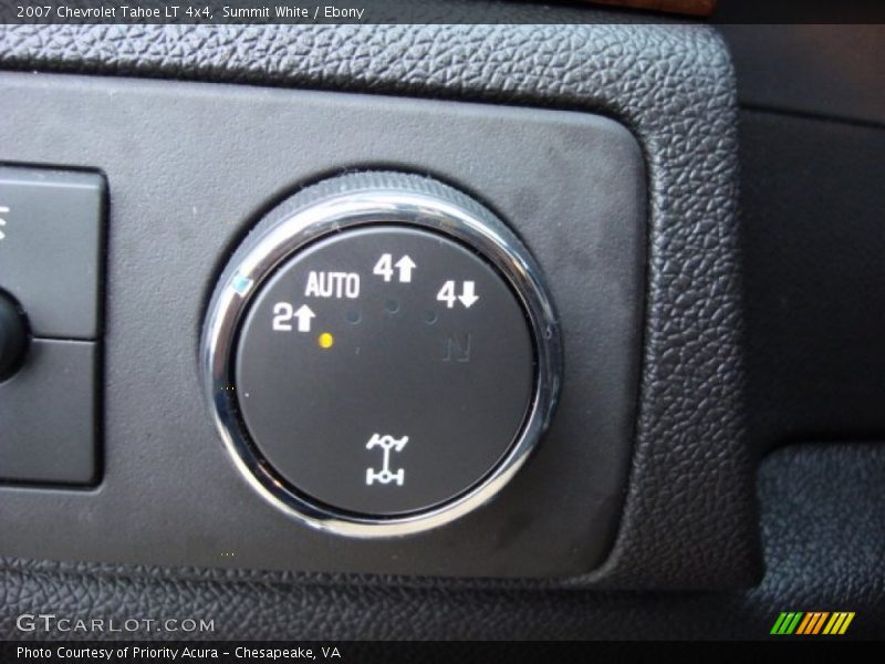 Controls of 2007 Tahoe LT 4x4