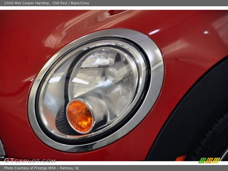 Chili Red / Black/Grey 2009 Mini Cooper Hardtop