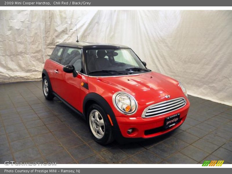 Chili Red / Black/Grey 2009 Mini Cooper Hardtop