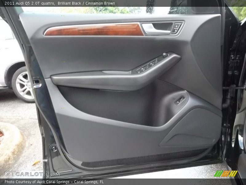 Brilliant Black / Cinnamon Brown 2011 Audi Q5 2.0T quattro
