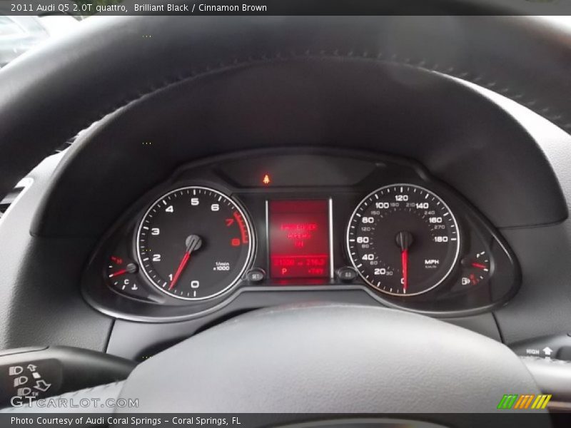  2011 Q5 2.0T quattro 2.0T quattro Gauges