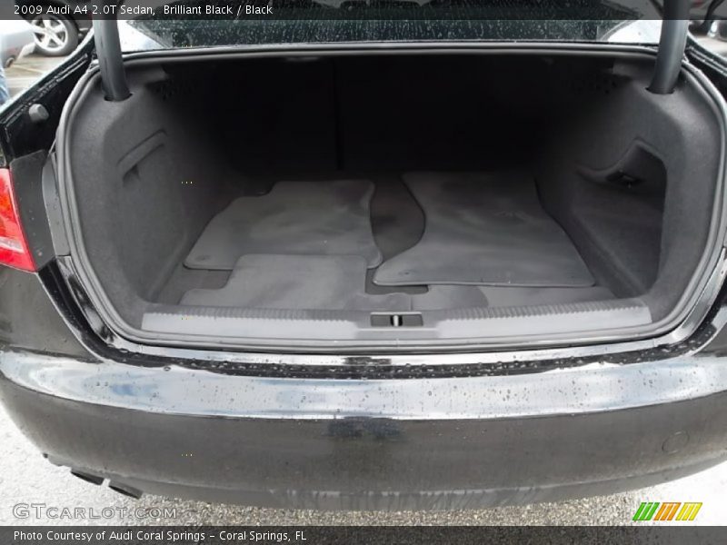 2009 A4 2.0T Sedan Trunk