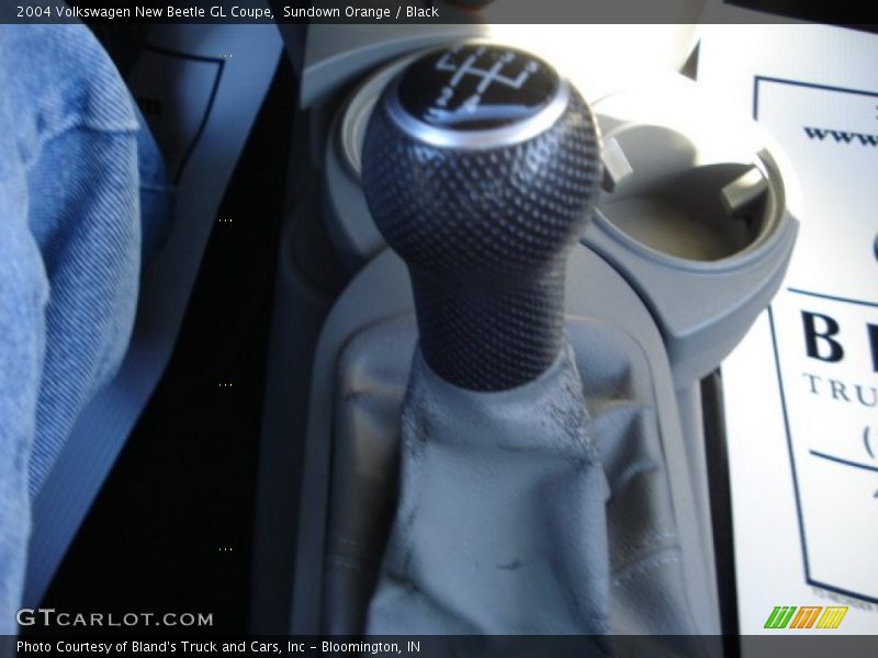 Sundown Orange / Black 2004 Volkswagen New Beetle GL Coupe