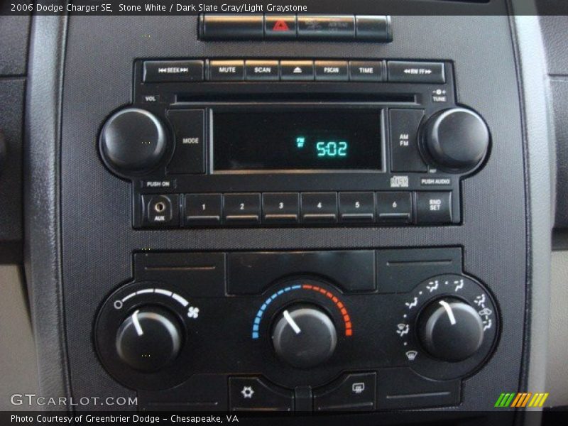 Stone White / Dark Slate Gray/Light Graystone 2006 Dodge Charger SE