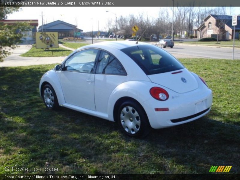 Candy White / Black 2010 Volkswagen New Beetle 2.5 Coupe