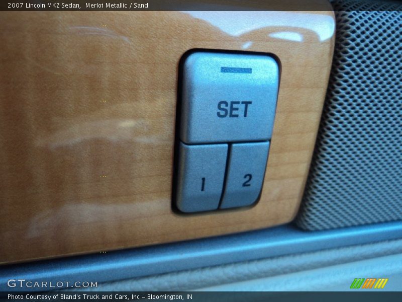Merlot Metallic / Sand 2007 Lincoln MKZ Sedan
