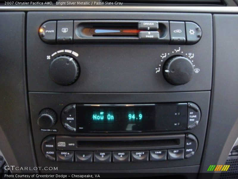 Bright Silver Metallic / Pastel Slate Gray 2007 Chrysler Pacifica AWD