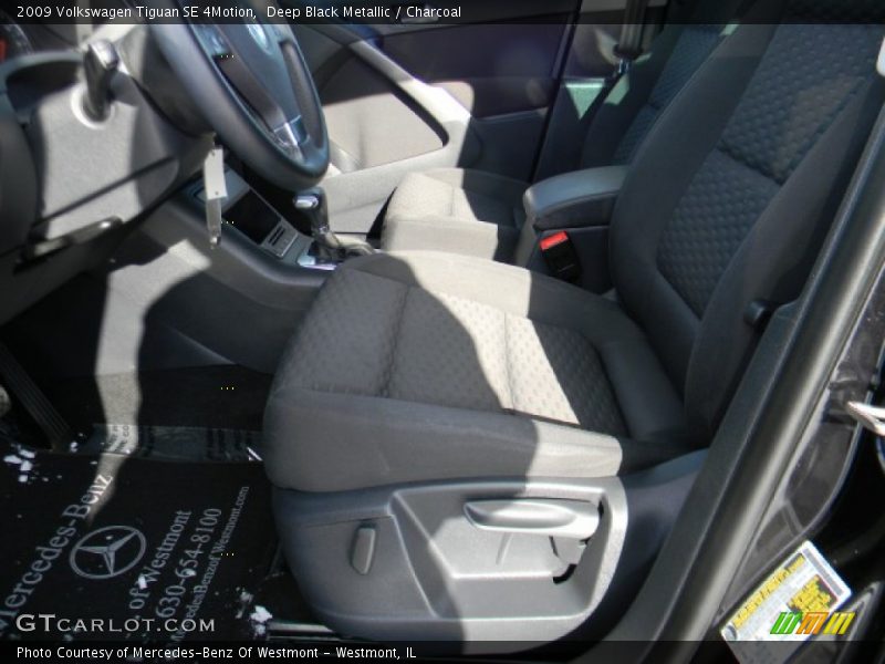 Deep Black Metallic / Charcoal 2009 Volkswagen Tiguan SE 4Motion