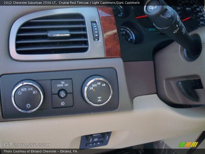 Controls of 2012 Suburban 2500 LT