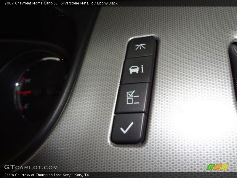 Silverstone Metallic / Ebony Black 2007 Chevrolet Monte Carlo SS