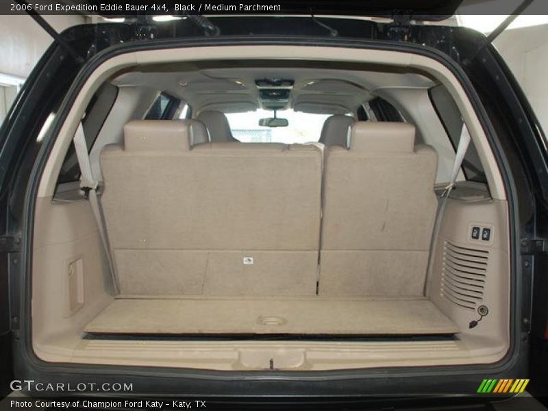 Black / Medium Parchment 2006 Ford Expedition Eddie Bauer 4x4