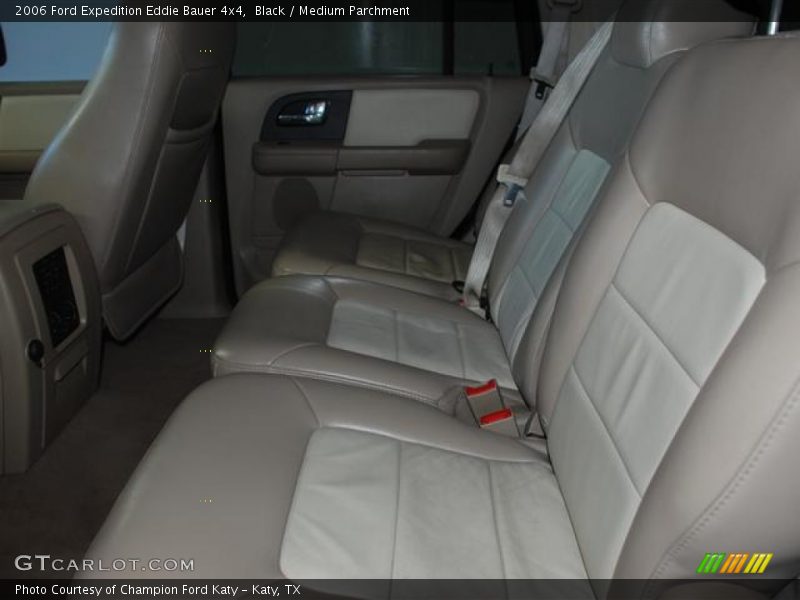 Black / Medium Parchment 2006 Ford Expedition Eddie Bauer 4x4