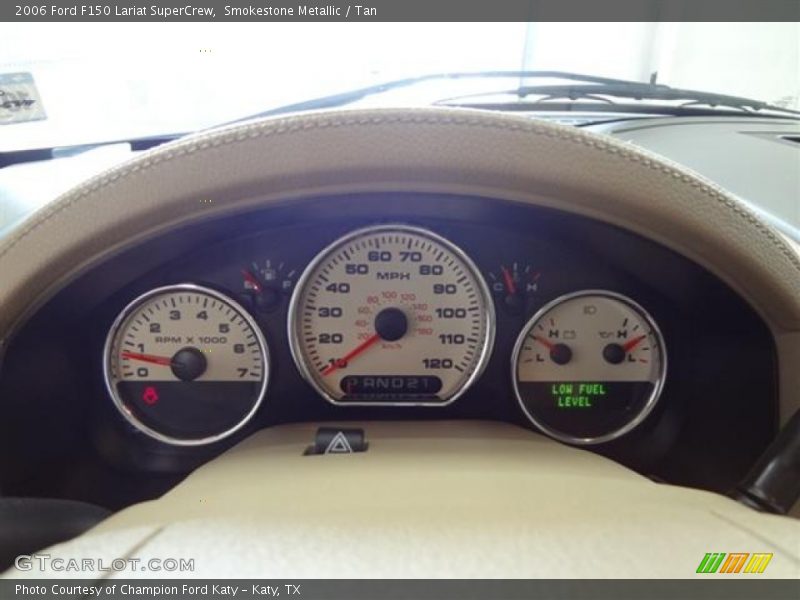 Smokestone Metallic / Tan 2006 Ford F150 Lariat SuperCrew