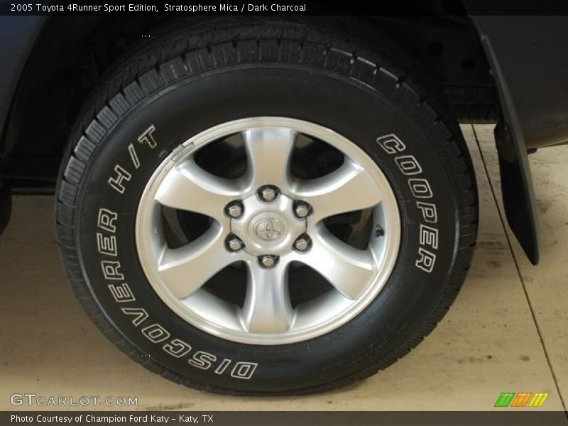 Stratosphere Mica / Dark Charcoal 2005 Toyota 4Runner Sport Edition