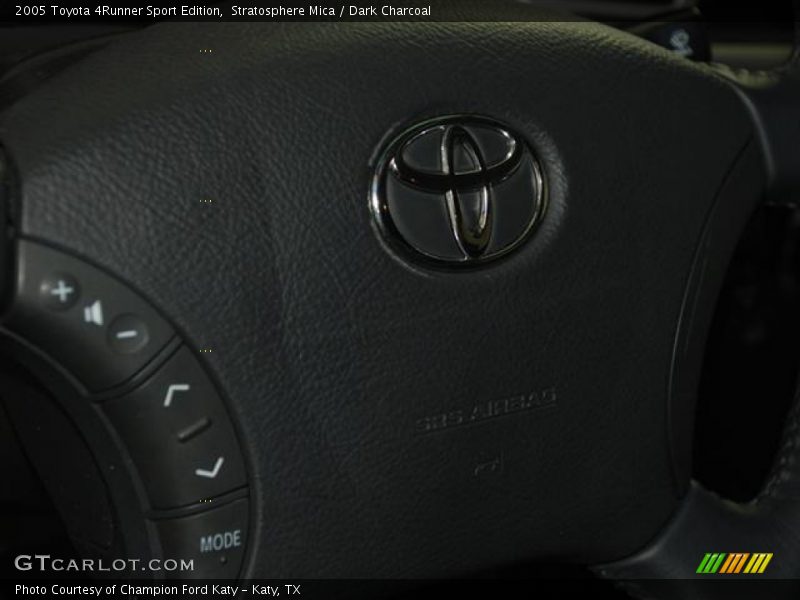 Stratosphere Mica / Dark Charcoal 2005 Toyota 4Runner Sport Edition