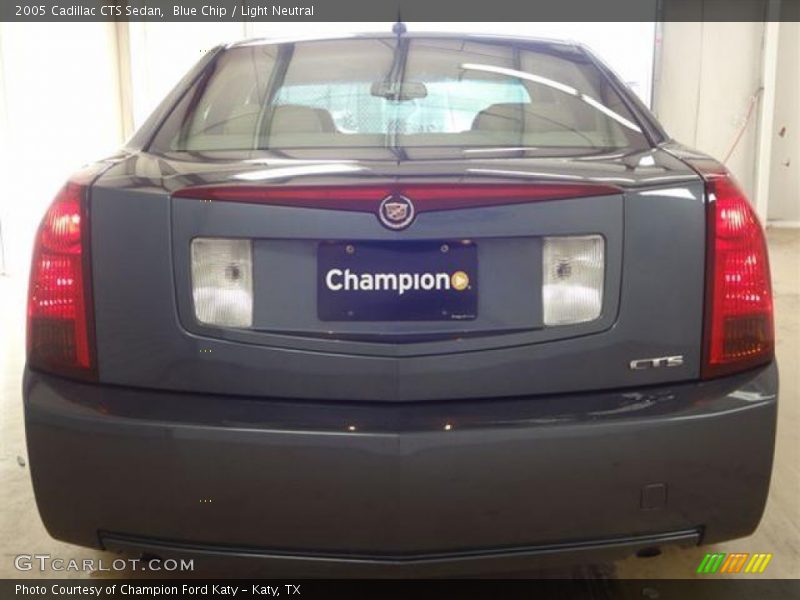 Blue Chip / Light Neutral 2005 Cadillac CTS Sedan