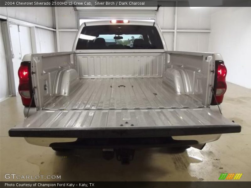 Silver Birch / Dark Charcoal 2004 Chevrolet Silverado 2500HD LS Crew Cab