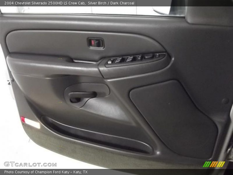 Silver Birch / Dark Charcoal 2004 Chevrolet Silverado 2500HD LS Crew Cab
