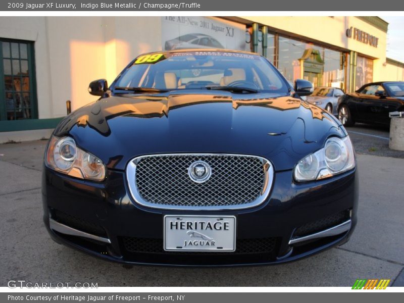 Indigo Blue Metallic / Champagne/Truffle 2009 Jaguar XF Luxury