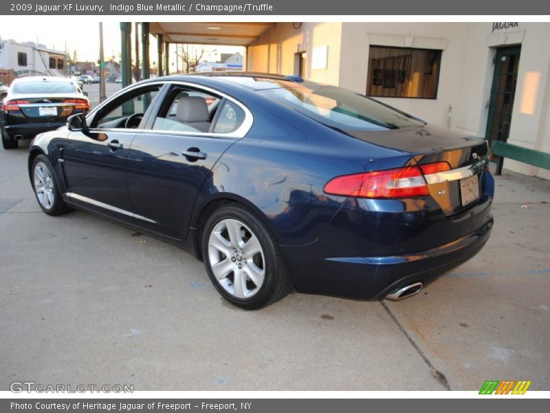 Indigo Blue Metallic / Champagne/Truffle 2009 Jaguar XF Luxury