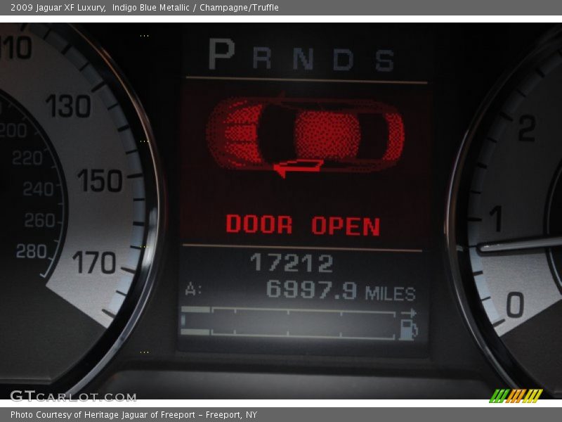 Indigo Blue Metallic / Champagne/Truffle 2009 Jaguar XF Luxury