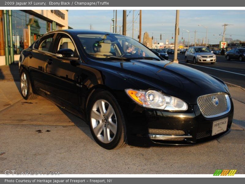 Ebony Black / Champagne/Truffle 2009 Jaguar XF Luxury