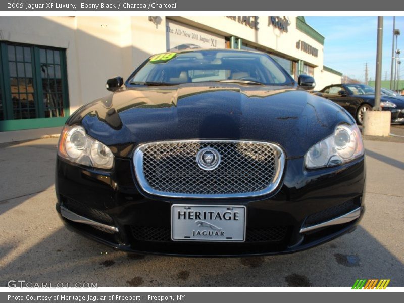 Ebony Black / Charcoal/Charcoal 2009 Jaguar XF Luxury