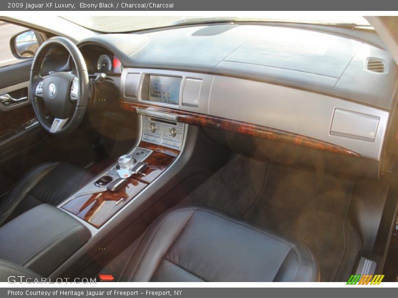 Ebony Black / Charcoal/Charcoal 2009 Jaguar XF Luxury