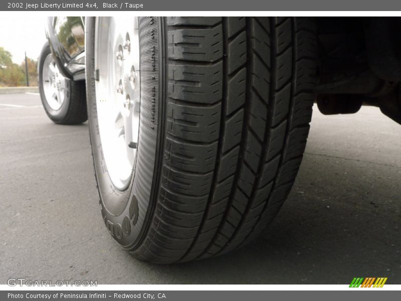 Black / Taupe 2002 Jeep Liberty Limited 4x4