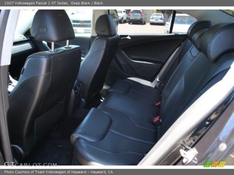 Deep Black / Black 2007 Volkswagen Passat 2.0T Sedan