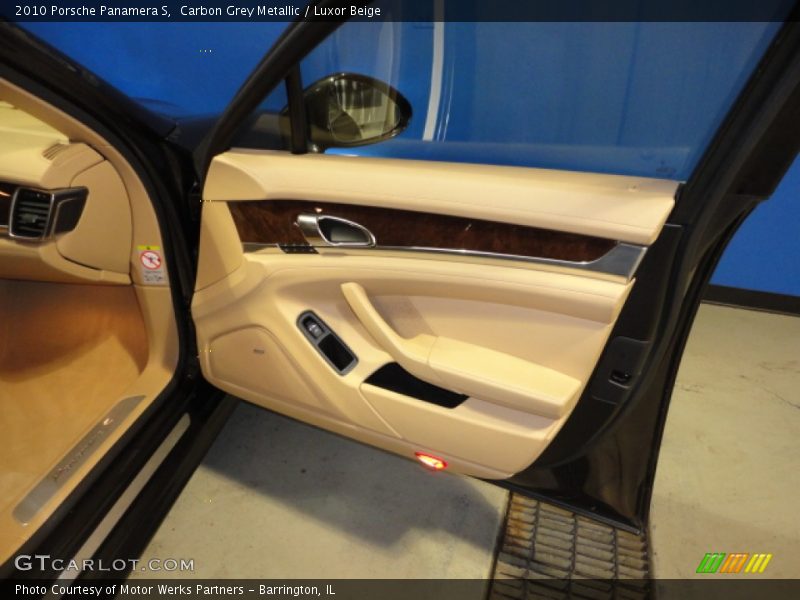 Carbon Grey Metallic / Luxor Beige 2010 Porsche Panamera S