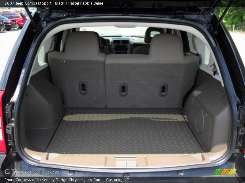 Black / Pastel Pebble Beige 2007 Jeep Compass Sport
