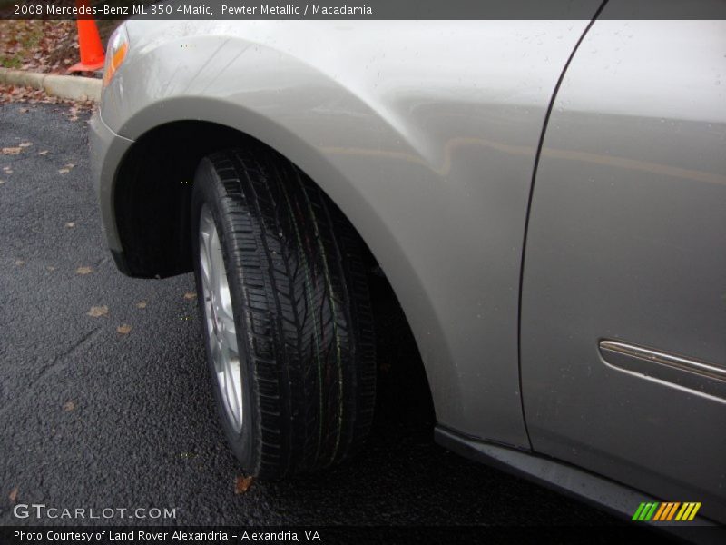 Pewter Metallic / Macadamia 2008 Mercedes-Benz ML 350 4Matic