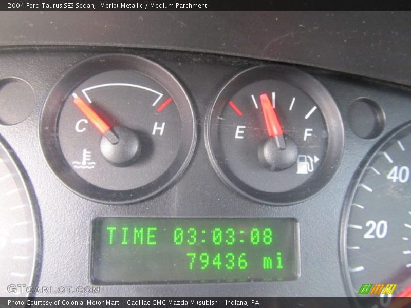 Merlot Metallic / Medium Parchment 2004 Ford Taurus SES Sedan