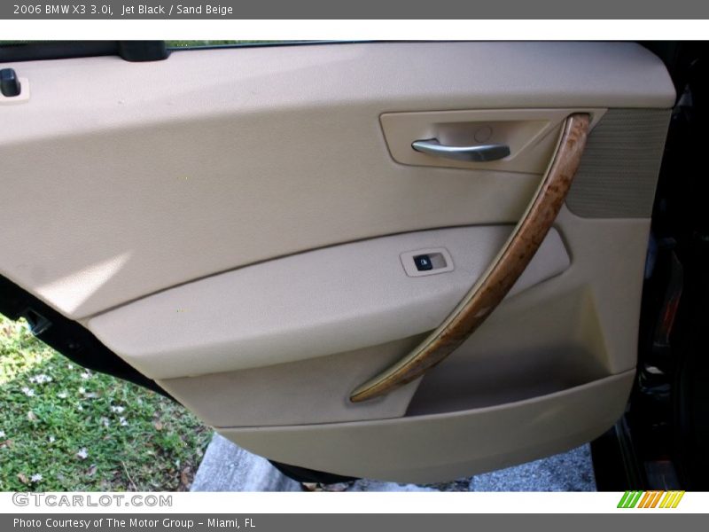 Jet Black / Sand Beige 2006 BMW X3 3.0i