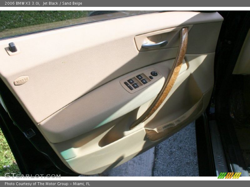 Jet Black / Sand Beige 2006 BMW X3 3.0i