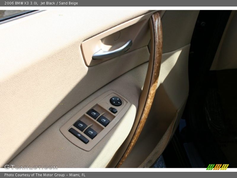 Jet Black / Sand Beige 2006 BMW X3 3.0i