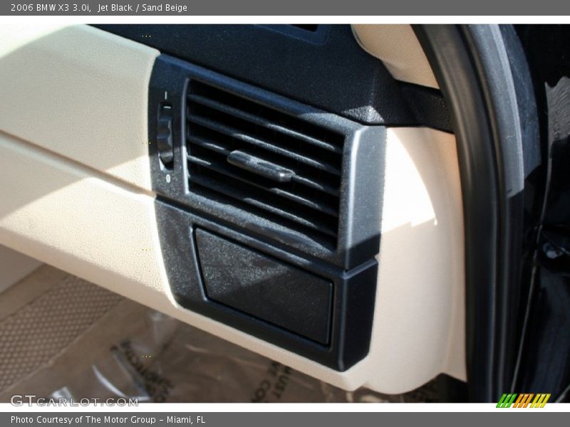 Jet Black / Sand Beige 2006 BMW X3 3.0i