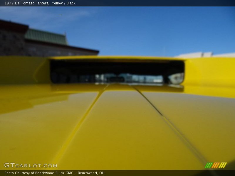 Yellow / Black 1972 De Tomaso Pantera
