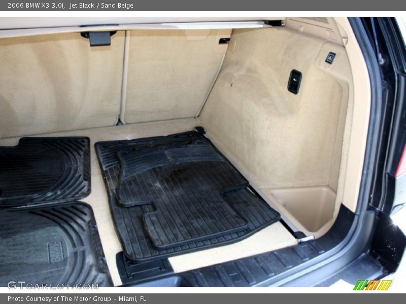 Jet Black / Sand Beige 2006 BMW X3 3.0i