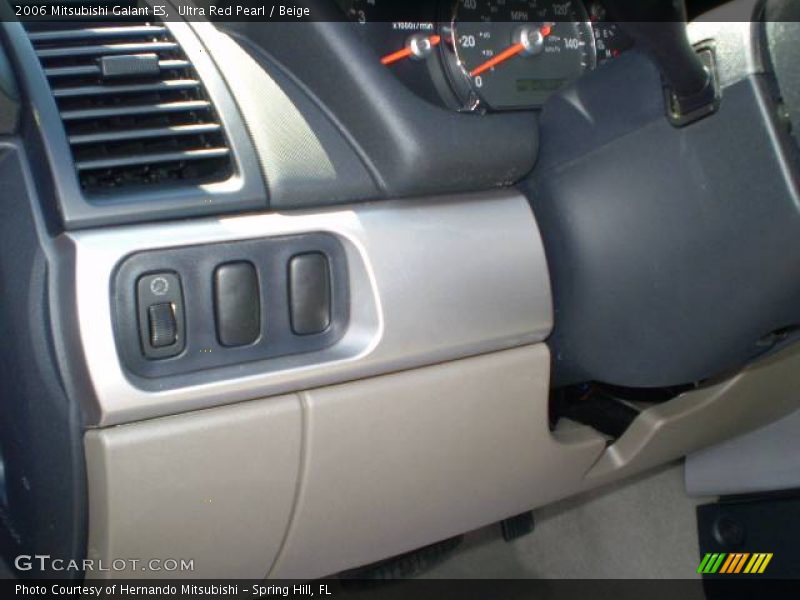 Ultra Red Pearl / Beige 2006 Mitsubishi Galant ES