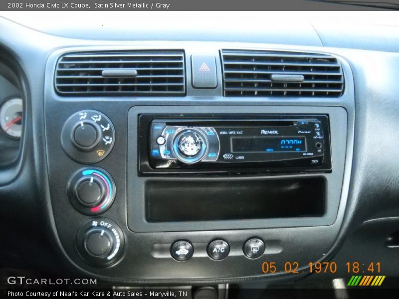 Satin Silver Metallic / Gray 2002 Honda Civic LX Coupe