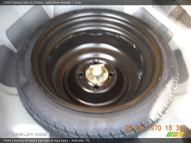 Satin Silver Metallic / Gray 2002 Honda Civic LX Coupe